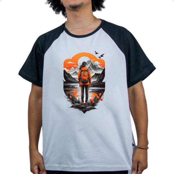 Camiseta Raglan Mochileira aventureira montanhas - Imagem 4
