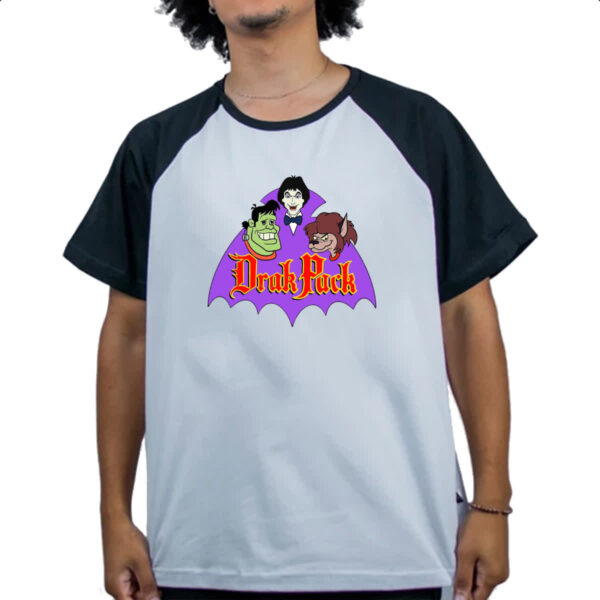 Camiseta Raglan Nostalgia Familia Dracula - Imagem 4