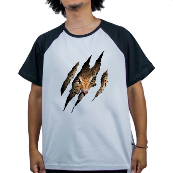 Camiseta Raglan Onca pintada atras do rasgo - Imagem 4