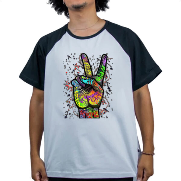 Camiseta Raglan Paz e amor grafite - Imagem 4