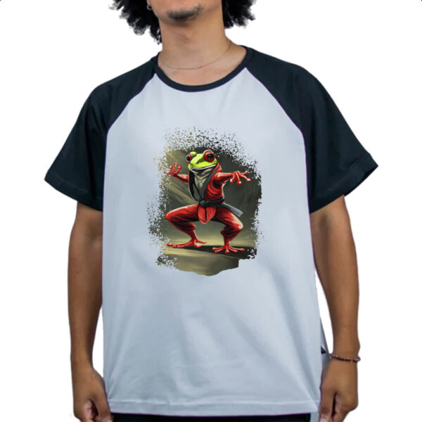 Camiseta Raglan Sapo Kung Fu - Imagem 4
