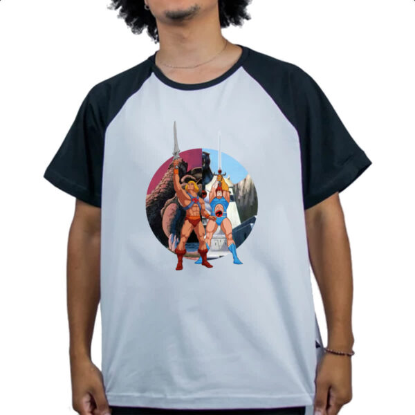 Camiseta Raglan He-man e Lion espadas do poder - Imagem 4