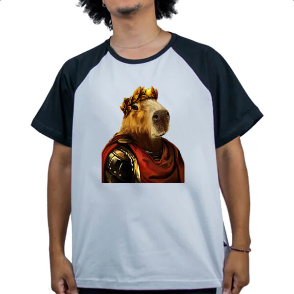 Camiseta Raglan Capivara imperador - Imagem 4