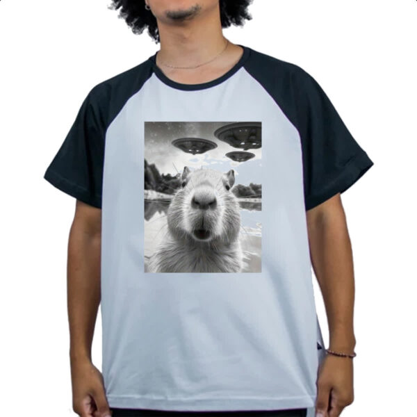 Camiseta Raglan Capivara UFOs - Imagem 4