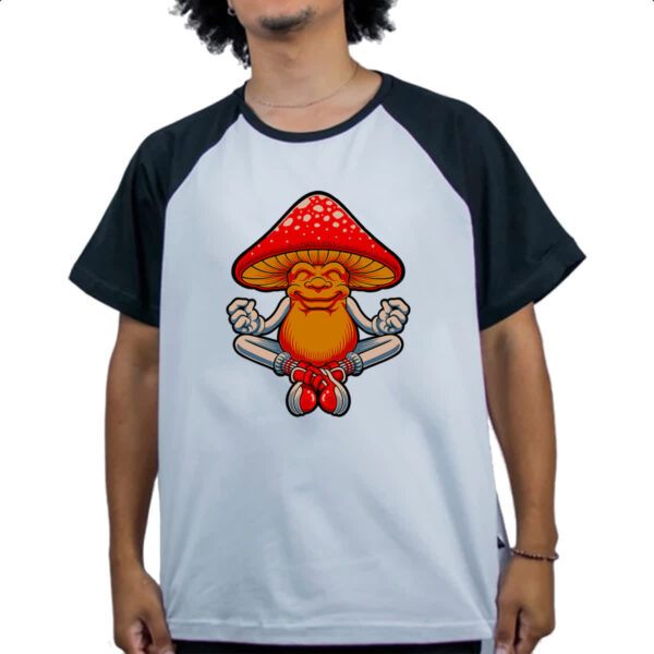 Camiseta Raglan Cogumelo meditando - Imagem 4