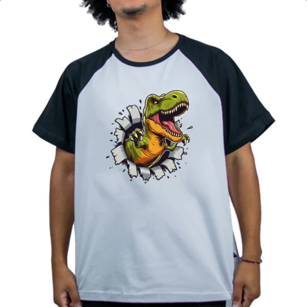 Camiseta Raglan Dinossauro T-Rex rasgando a camisa - Imagem 4