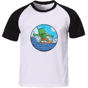 Camiseta Raglan Alien Surfista