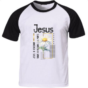 Camiseta Raglan Jesus o vencedor