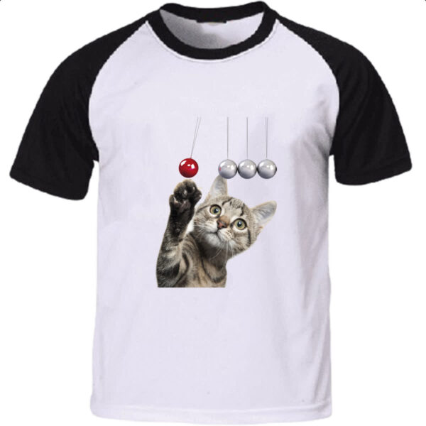 Camiseta Raglan Gatinho brincando com pendulo