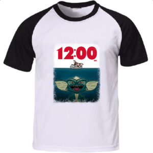 Camiseta Raglan Gremlins parodia tubarao