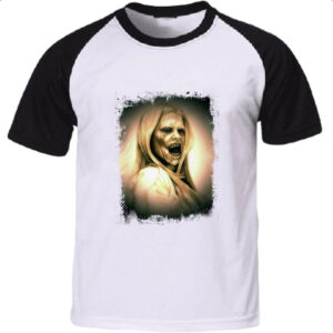 Camiseta Raglan Grimm Hexenbiest Gravura