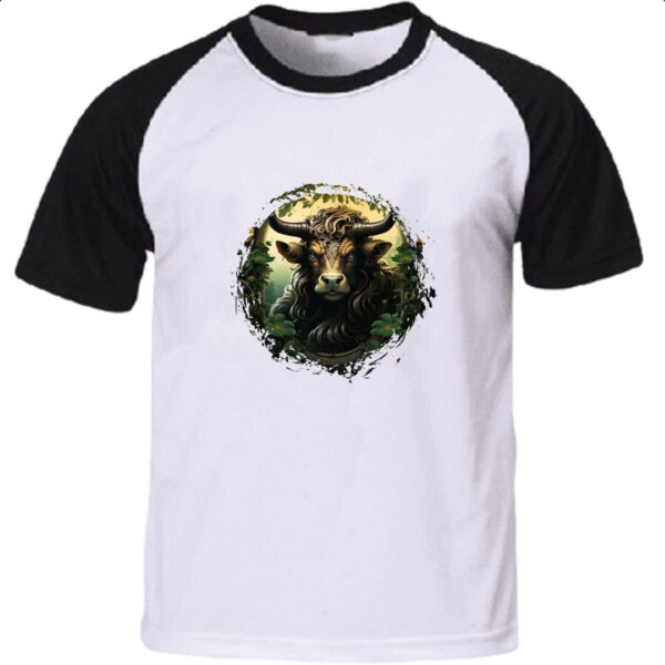 Camiseta Raglan Minotauro moldurado em folhas