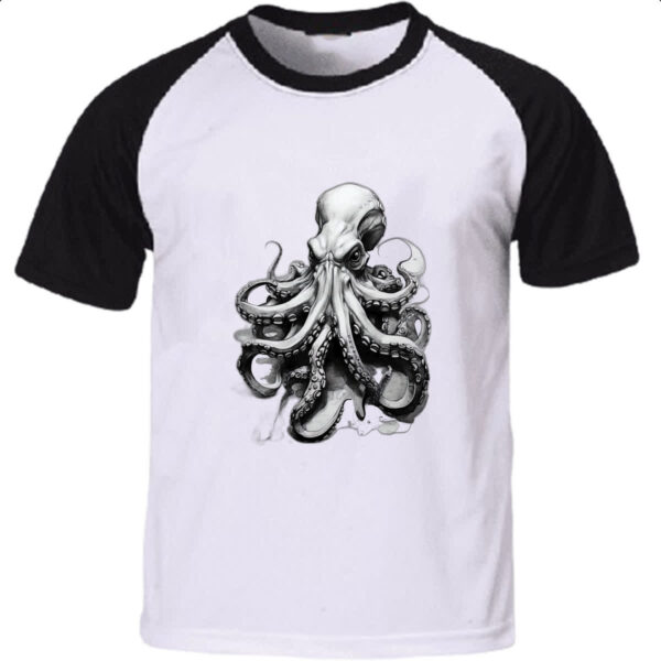 Camiseta Raglan Octopus desenho tatoo style