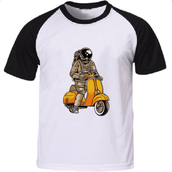 Camiseta Raglan Astronauta na lambreta