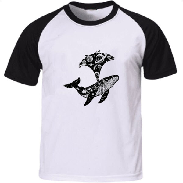 Camiseta Raglan Baleia universo estrelas