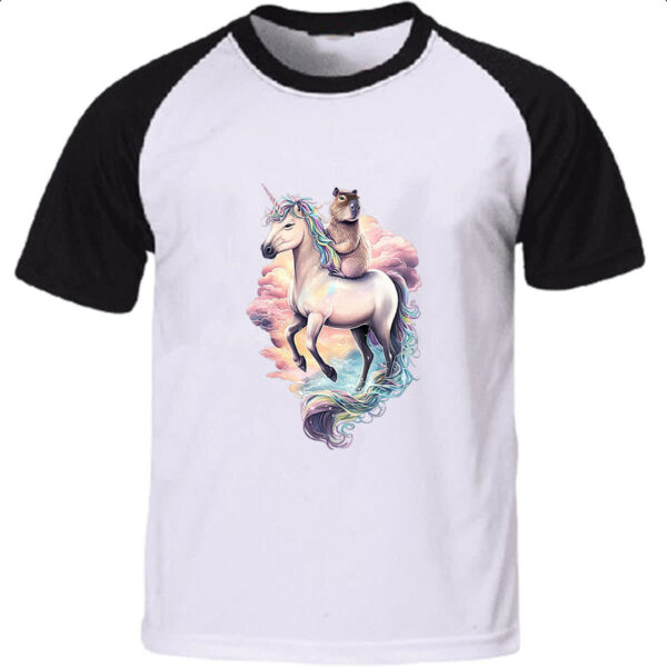 Camiseta Raglan Capivara com unicornio