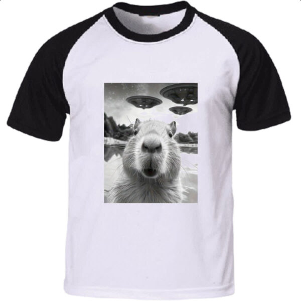 Camiseta Raglan Capivara UFOs