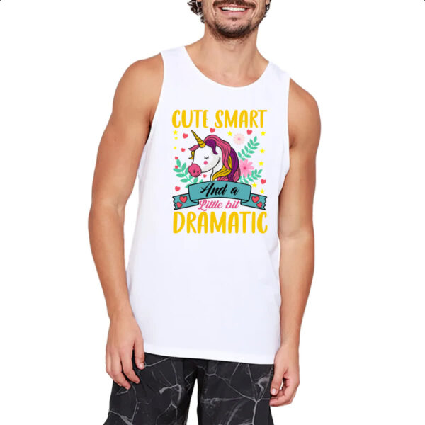 Camiseta Regata Cute smart and litle bit dramatic unicornio - Imagem 2