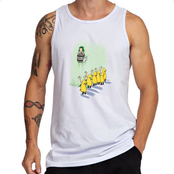 Camiseta Regata Chaves descendo as cataratas em um barril - Imagem 3