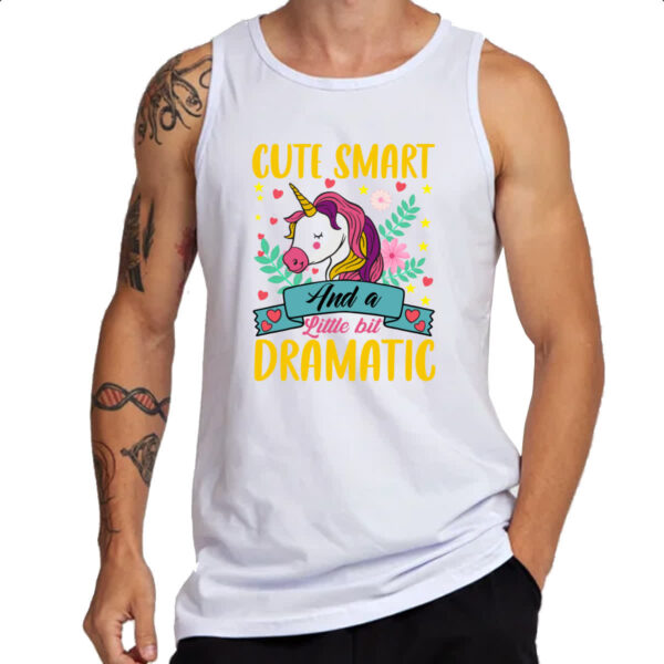 Camiseta Regata Cute smart and litle bit dramatic unicornio - Imagem 3