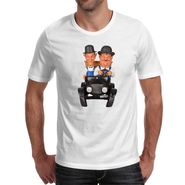 Camiseta Unissex Nostalgia O Gordo e o Magro Calhambeque - Imagem 2