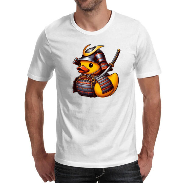 Camiseta Unissex Patinho de borracha Samurai - Imagem 2