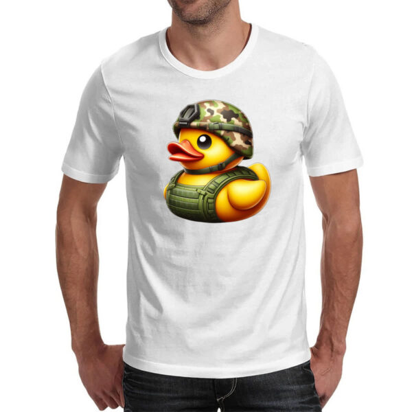 Camiseta Unissex Patinho de borracha Soldado - Imagem 2