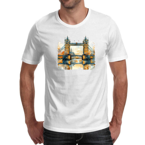 Camiseta Unissex Ponte de Londres watercolor - Imagem 2