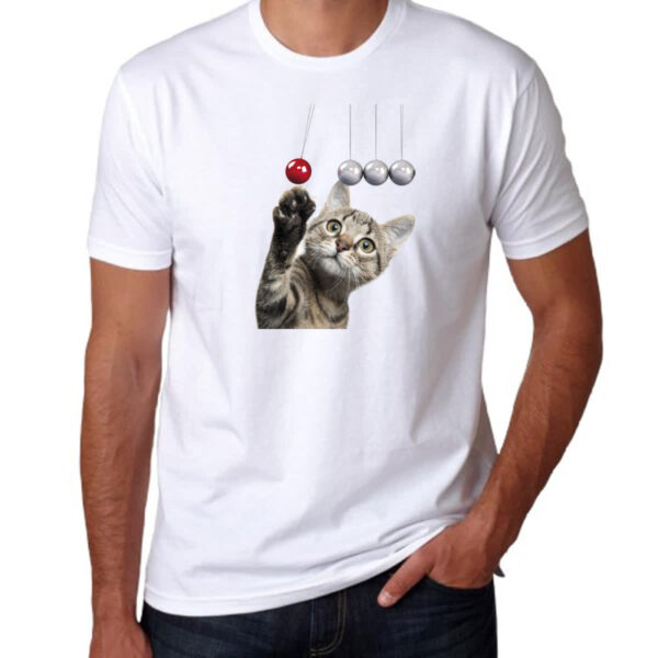 Camiseta Unissex Gatinho brincando com pendulo - Imagem 3