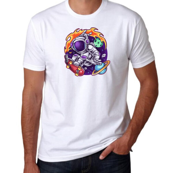 Camiseta Unissex Astronauta Skatista - Imagem 3