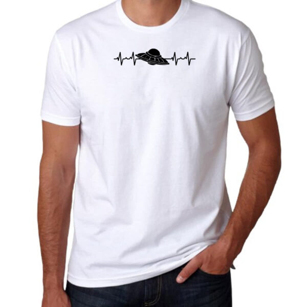 Camiseta Unissex Batimento cardiaco disco voador - Imagem 3