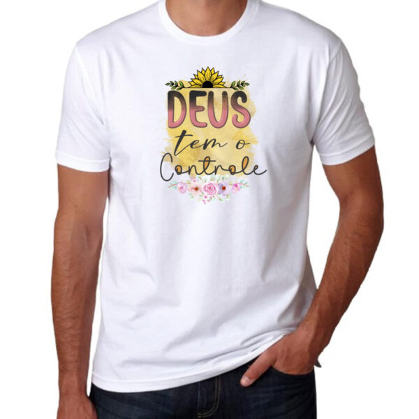 Camiseta Unissex Deus tem o controle - Imagem 3
