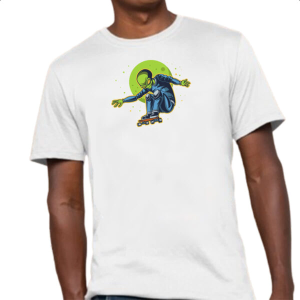 Camiseta Unissex Alien skatista - Imagem 4