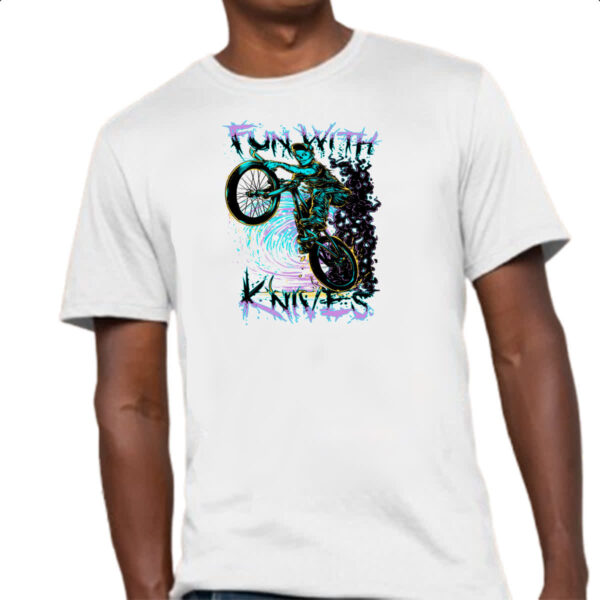Camiseta Unissex Fun with knives - Imagem 4
