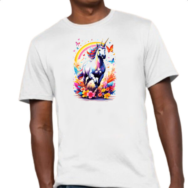 Camiseta Unissex Unicornio correndo ao arco-iris - Imagem 4