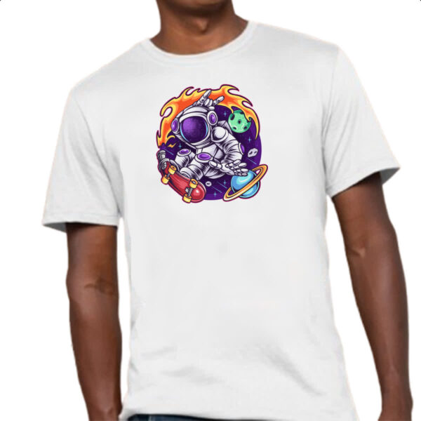 Camiseta Unissex Astronauta Skatista - Imagem 4