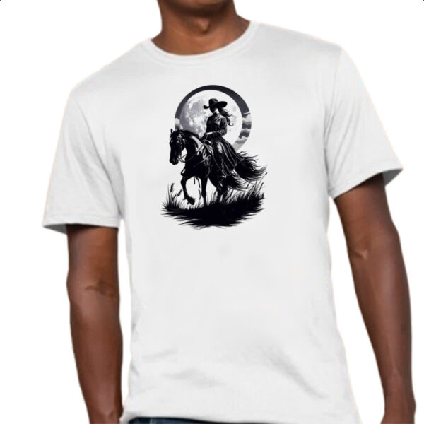 Camiseta Unissex Cowgirl silhueta ao luar - Imagem 4