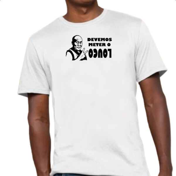Camiseta Unissex Devemos meter o louco - Imagem 4