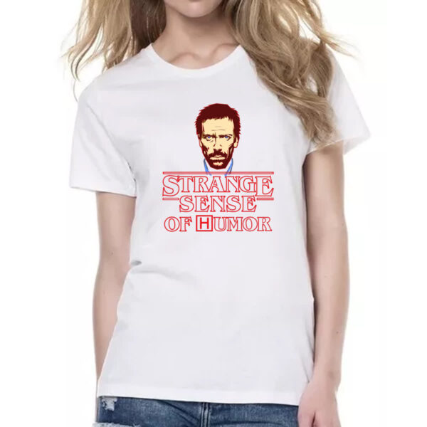 Camiseta Baby Look Strange sense of Humor - Imagem 2