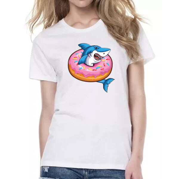 Camiseta Baby Look Tubarao Donuts - Imagem 2