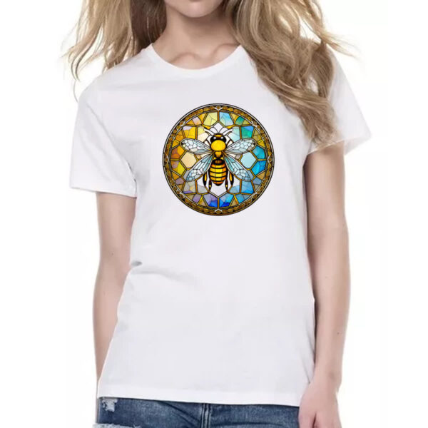 Camiseta Baby Look Vitral Abelha - Imagem 2