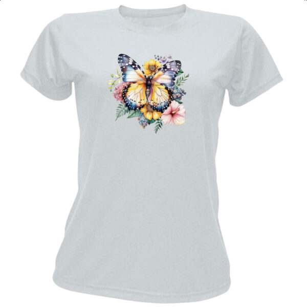 Camiseta Baby Look Borboleta na flor