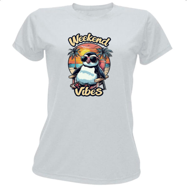 Camiseta Baby Look Pinguim Weekend Vibes