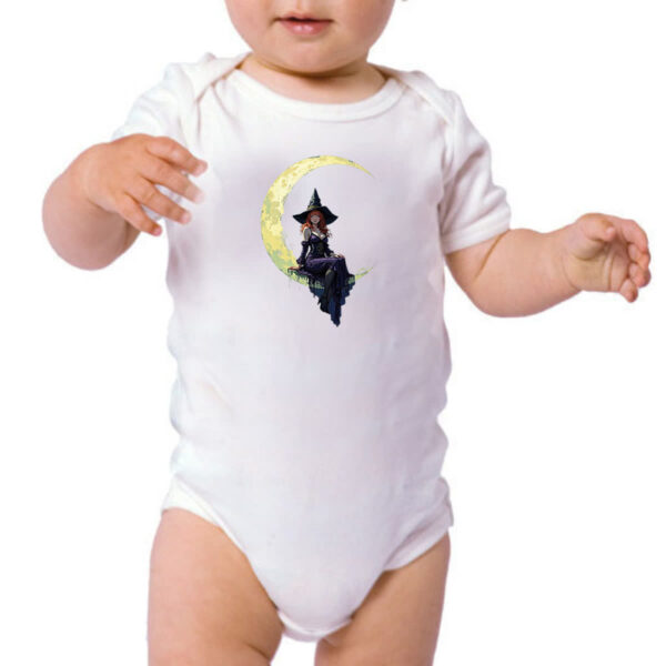 Body infantil Bruxa sentada na lua minguante - Imagem 3