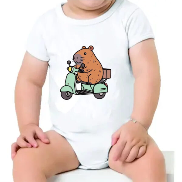 Body infantil Capivara na lambreta - Imagem 4