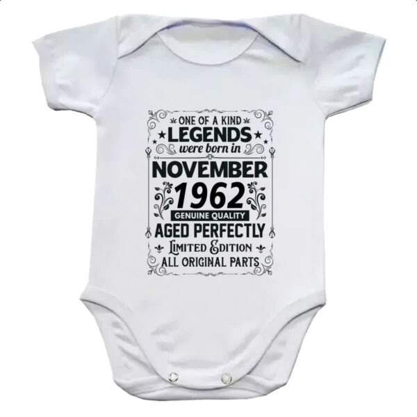Body infantil Legends Were Born NOV-1962