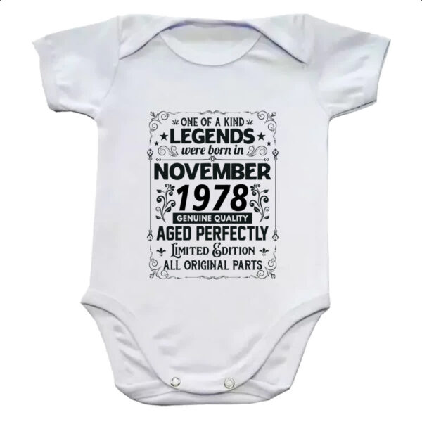 Body infantil Legends Were Born NOV-1978