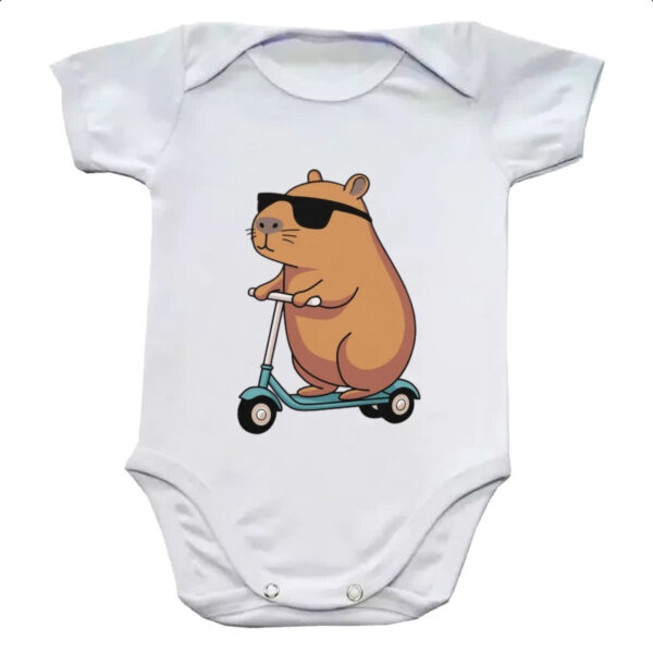 Body infantil Capivara no patinete