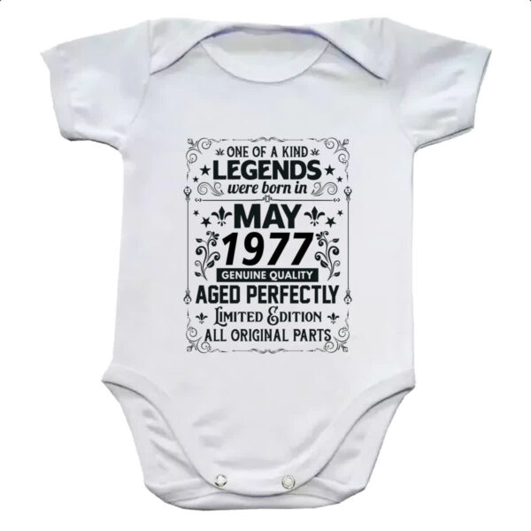 Body infantil Legends Were Born MAI-1977