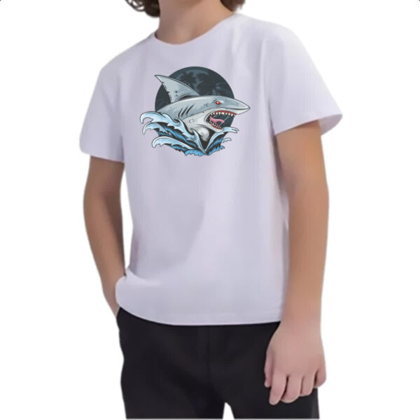 Camiseta Infanto Juvenil Tubarao de Malibu - Imagem 2